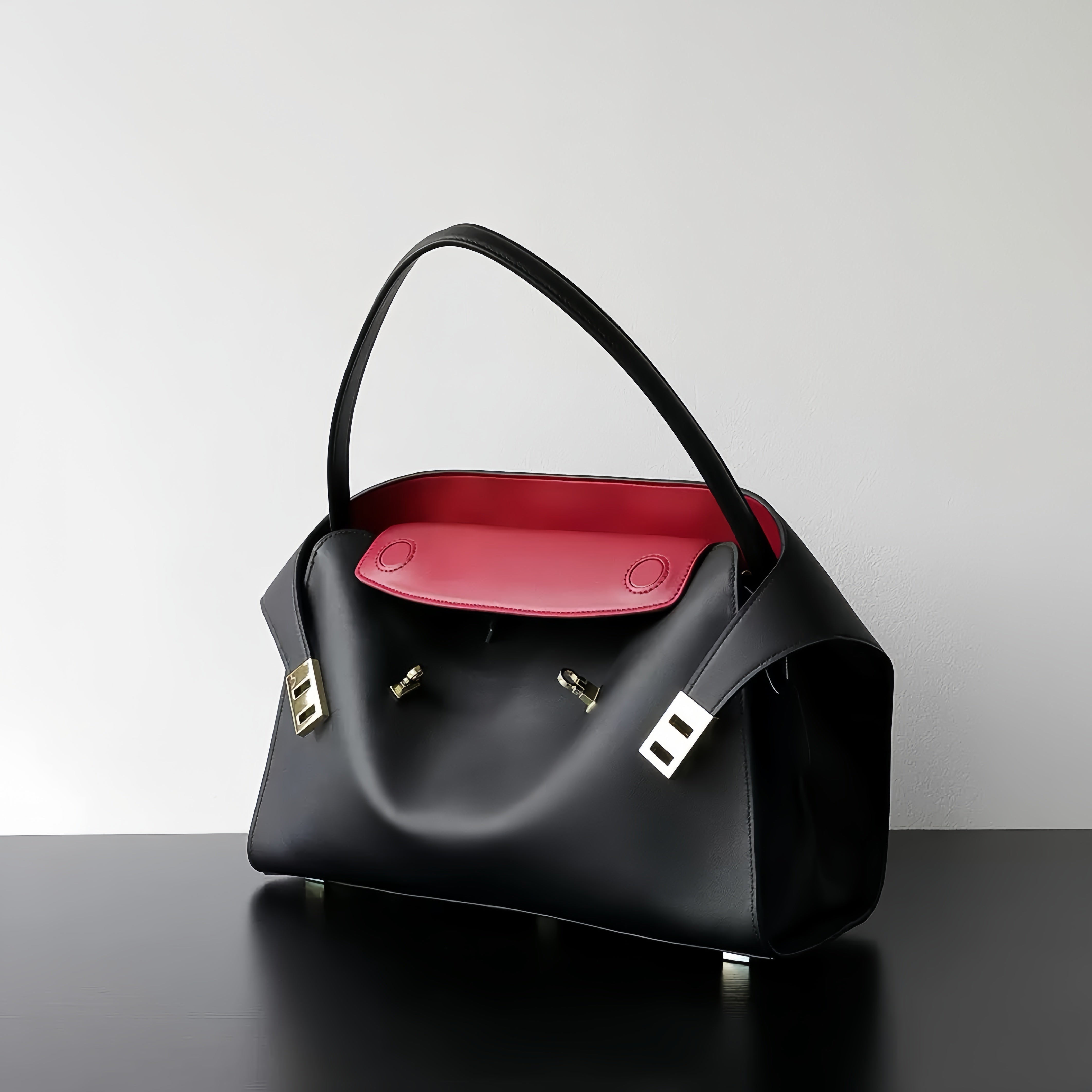 #139 Bina-Lock Architect Handbag